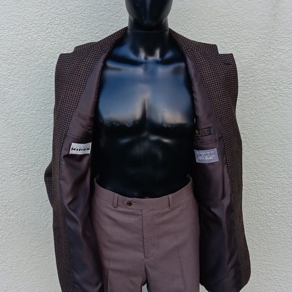 ALBERT NIPPON MEN'S VINTAGE PURE WOOL LUXURY (3) BUTTON TEXTURED BLAZER - Picture 10 of 17